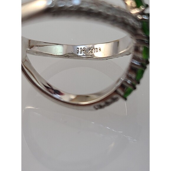 925 Sterling Silver Crossover Ring | Green & Clear CZ Size 5 Elegant Gift - Picture 4 of 7